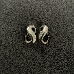 Tiffany & Co. 925 Infinity Earrings